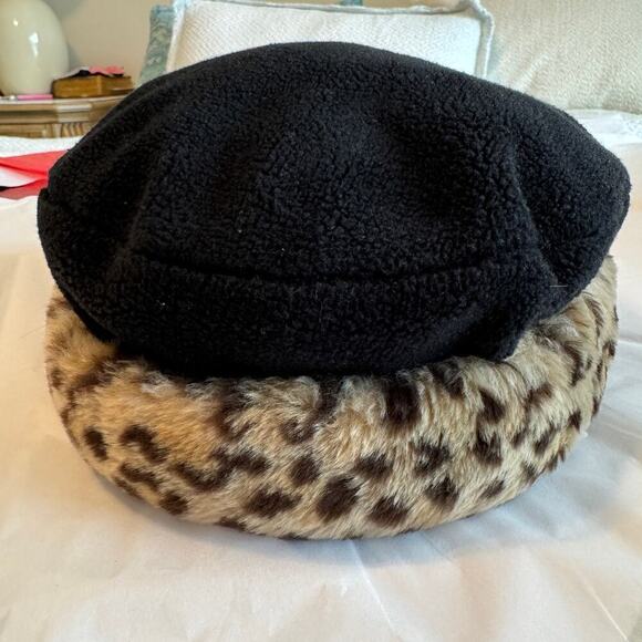 Vintage Fashion Crown Cap hat, Faux Leopard fur Trim - Picture 2 of 6